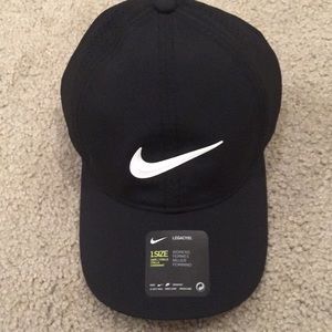 Black Nike Hat